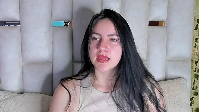 Snapshot of jenifer__power10 chatting on 01.06.25 jenifer  power10 online show from 01.06.25