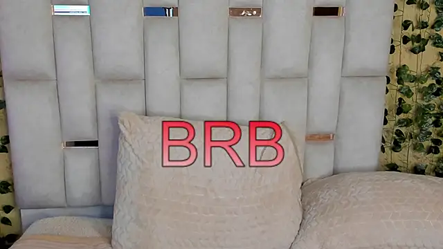 Snapshot of jenifer__power10 chatting on 01.10.25 jenifer  power10 online show from 01.10.25