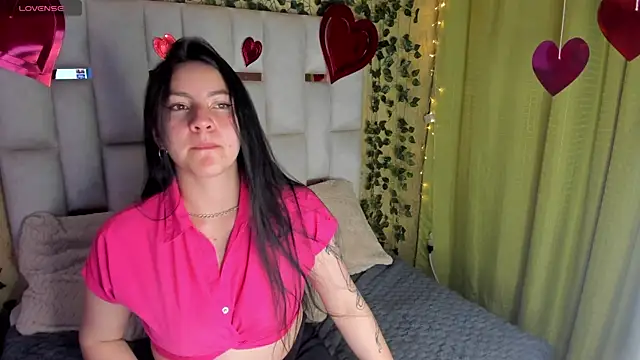 Snapshot of jenifer__power10 chatting on 02.25.25 jenifer  power10 online show from 02.25.25