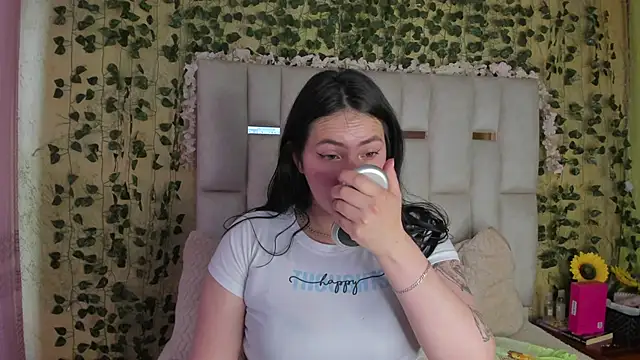 Snapshot of jenifer__power10 chatting on 03.12.25 jenifer  power10 online show from 03.12.25