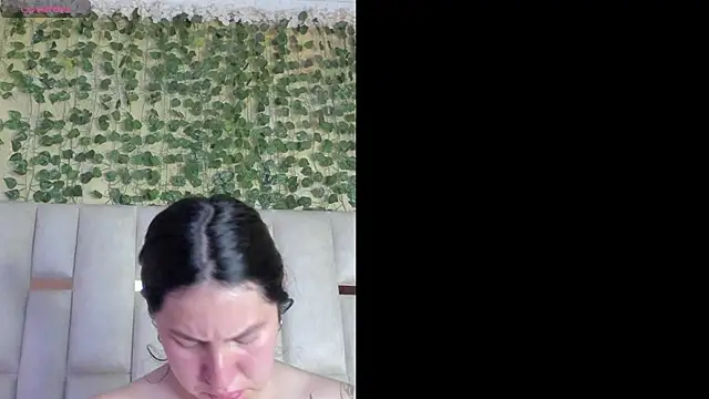 Snapshot of jenifer__power10 chatting on 03.17.25 jenifer  power10 online show from 03.17.25