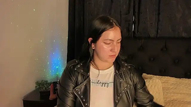 Snapshot of jenifer__power10 chatting on 10.16.25 jenifer  power10 online show from 10.16.25