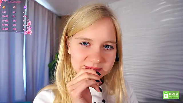 OdelinaFicken online show from 09.15.25