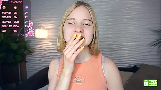 OdelinaFicken online show from 11.13.25