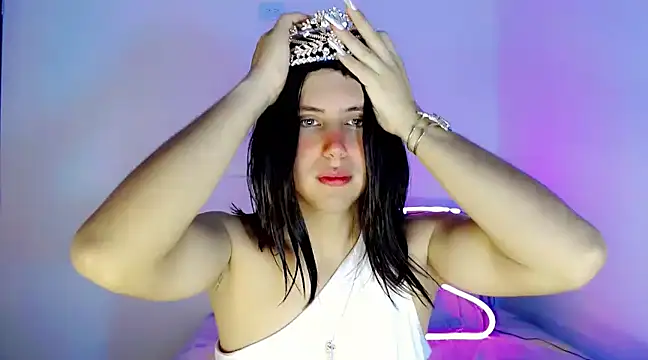 Snapshot of Oxana-Novikov chatting on 12.12.24 Oxana-Novikov online show from 12.12.24