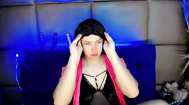 Snapshot of Oxana-Novikov chatting on 03.09.25 Oxana-Novikov online show from 03.09.25
