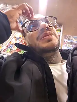 Snapshot of Nicky_smith__ chatting on 11.13.25 Nicky smith online show from 11.13.25