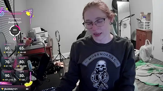 LilyFoxxx online show from 09.27.25