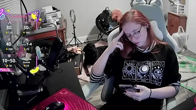 LilyFoxxx online show from 09.28.25