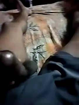 Snapshot of Jocech38 chatting on 10.11.25 Jocech38 online show from 10.11.25