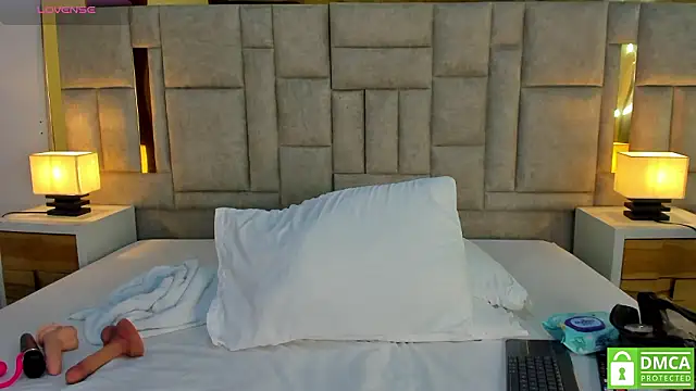 valtira nova online show from 03.23.26