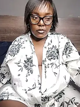 CHERRYYUMMY online show from 04.01.26