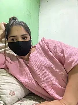 Black Glow online show from 03.15.25