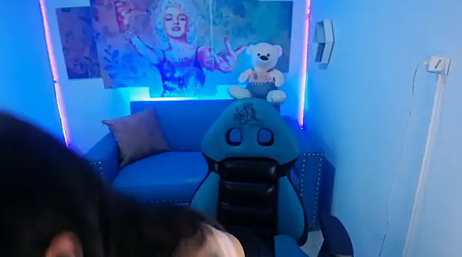 Sofi hot 4m online show from 01.18.25