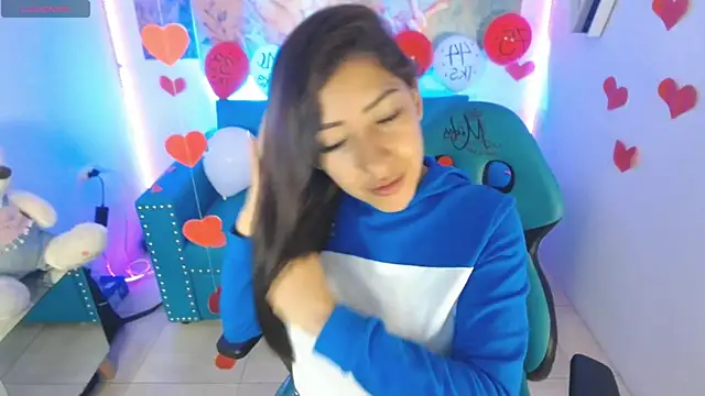 Sofi hot 4m online show from 02.17.25