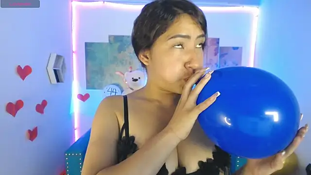 Sofi hot 4m online show from 02.26.25