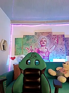 Sofi hot 4m online show from 03.15.25