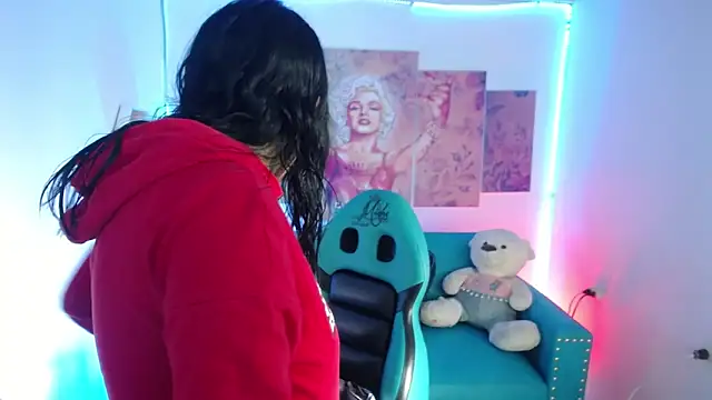 Sofi hot 4m online show from 01.14.26