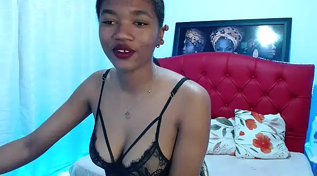 MISSANDRE4 online show from 12.28.24