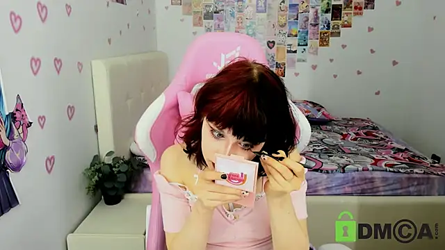 ElizaNik  online show from 12.12.24