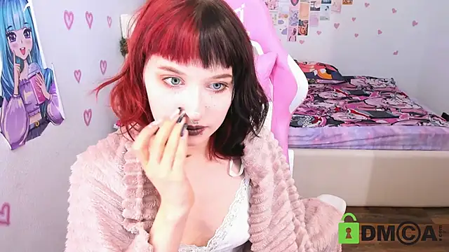 ElizaNik  online show from 01.04.25