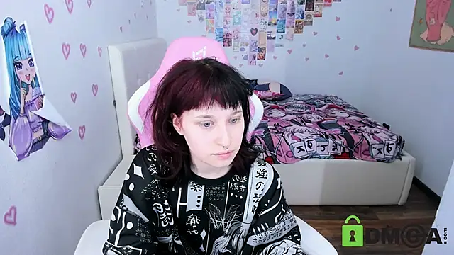 ElizaNik  online show from 01.21.25