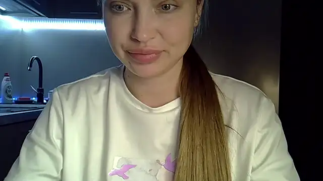 Lucky Anna online show from 05.23.26