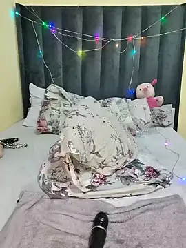 TheeNicole online show from 02.27.26