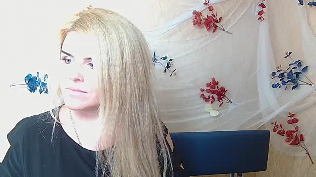 Julya Barbi online show from 12.09.24