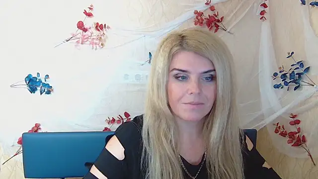 Julya Barbi online show from 12.09.24