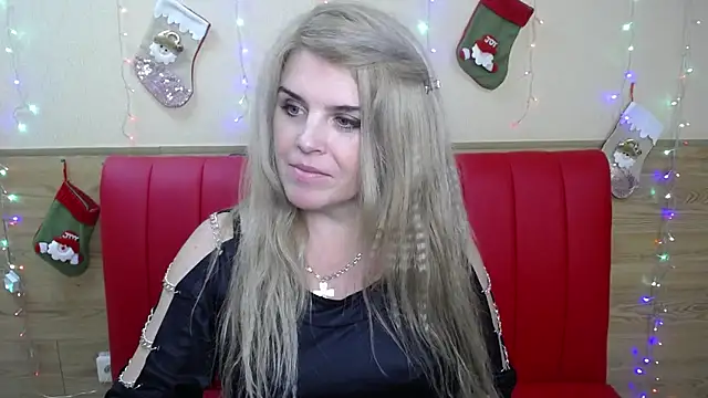 Julya Barbi online show from 12.18.24