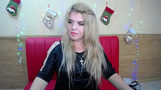 Julya Barbi online show from 01.11.25