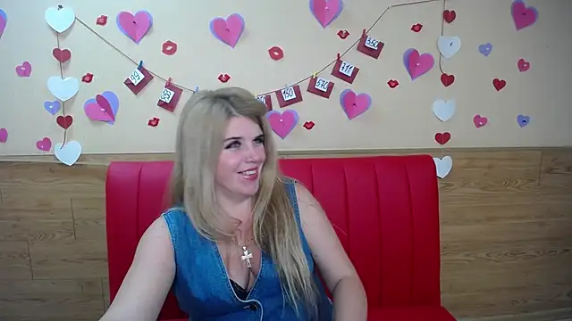 Julya Barbi online show from 02.04.25