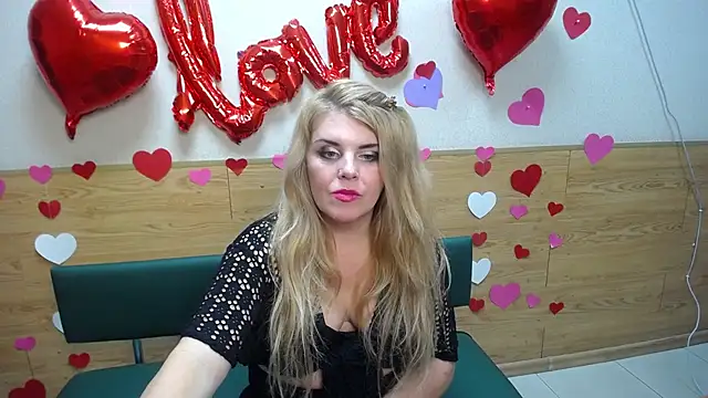 Julya Barbi online show from 03.03.25