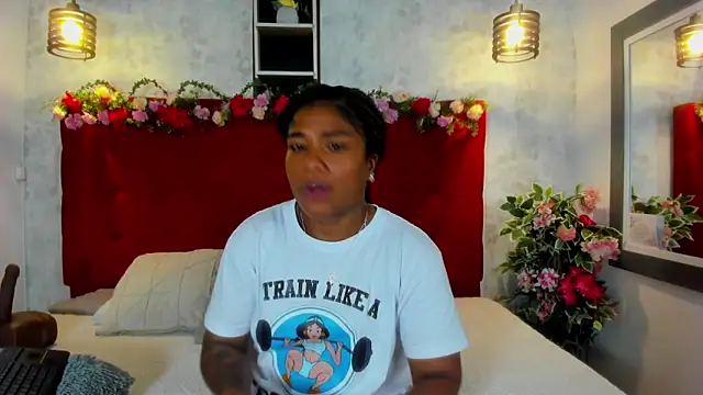 SilvannaFit online show from 11.10.25