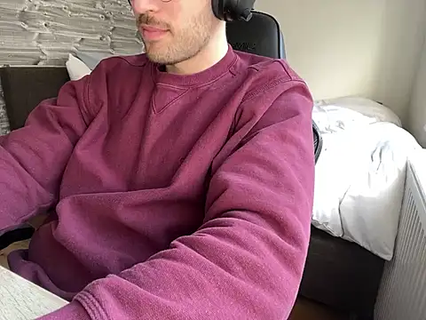 Snapshot of taallguyy_196 chatting on 03.16.25 taallguyy 196 online show from 03.16.25