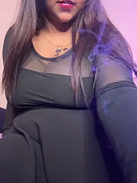 Snapshot of wildestcouplee chatting on 01.06.25 wildestcouplee online show from 01.06.25