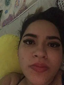 Snapshot of Amira__Fatima chatting on 03.02.25 Amira Fatima online show from 03.02.25