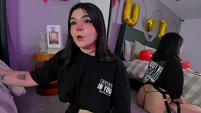 DakkotaBluee online show from 02.18.25