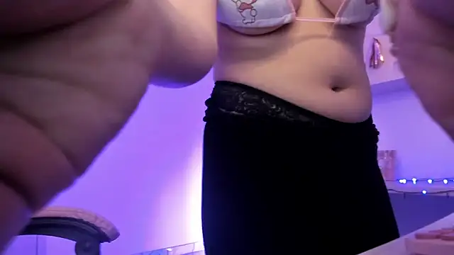 Francesca1  online show from 12.14.24