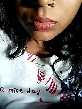 Shivani Tivari online show from 01.19.25