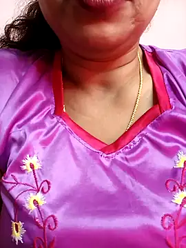 Sneha gril online show from 02.14.25