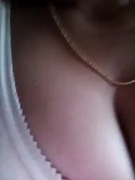 Sneha gril online show from 02.17.25