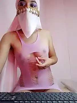 Aaliyah Salma online show from 02.23.25