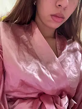 Aaliyah Salma online show from 05.01.26