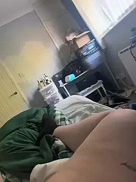Snapshot of AmberTaylorXxx chatting on 08.04.26 AmberTaylorXxx online show from 08.04.26