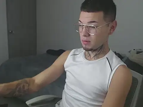 MarceloMilk online show from 09.17.25