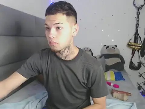 MarceloMilk online show from 10.22.25