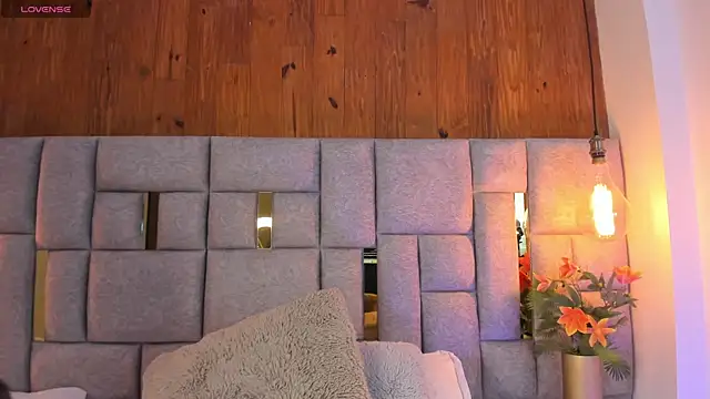 Saori newman online show from 01.14.25