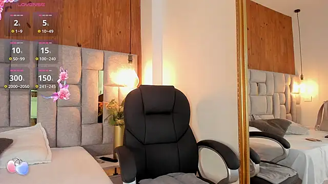 Saori newman online show from 09.19.25